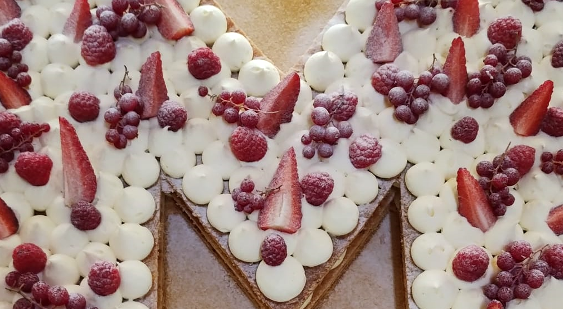 Desserts & Wedding Cakes